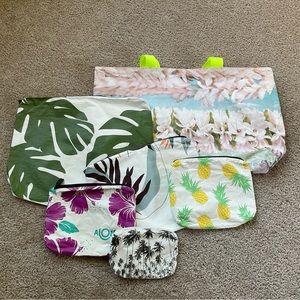 ALOHA Collection Set of 6 Tote and Pouches - Tropical Prints